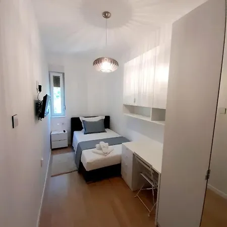شقة Urban Luxury Oasis