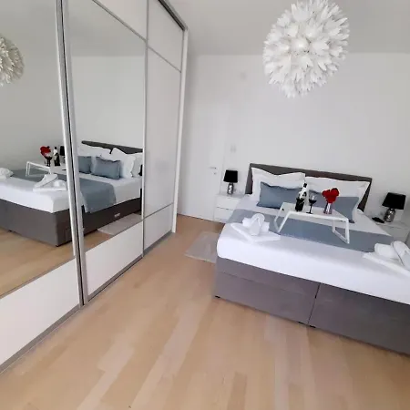 شقة Urban Luxury Oasis سبليت